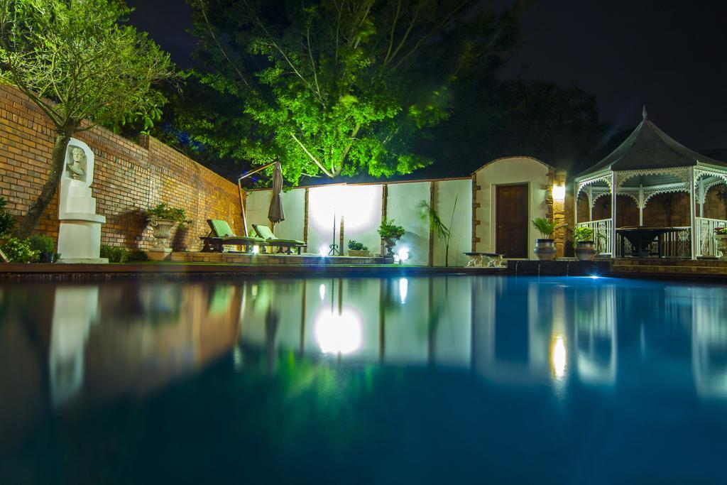 Aristo Manor Hotel Richards Bay Eksteriør billede