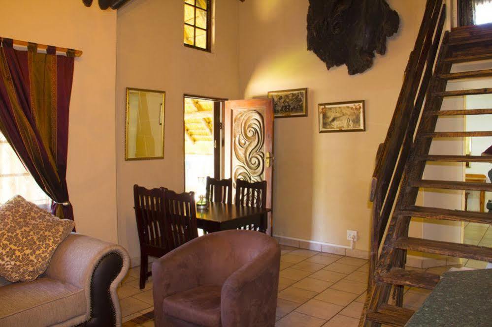 Aristo Manor Hotel Richards Bay Eksteriør billede