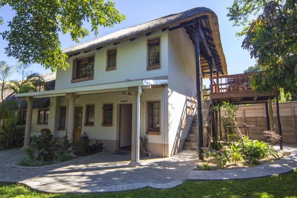 Aristo Manor Hotel Richards Bay Eksteriør billede