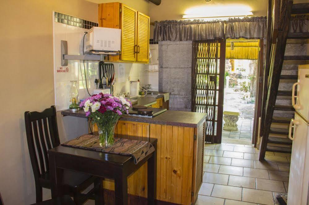 Aristo Manor Hotel Richards Bay Eksteriør billede