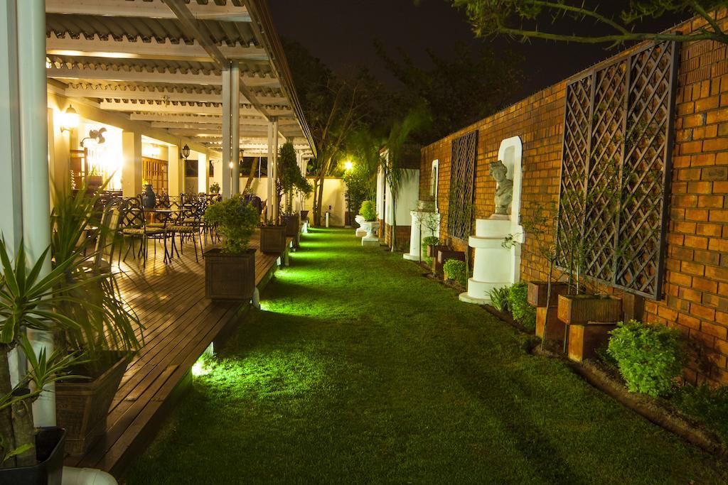 Aristo Manor Hotel Richards Bay Eksteriør billede