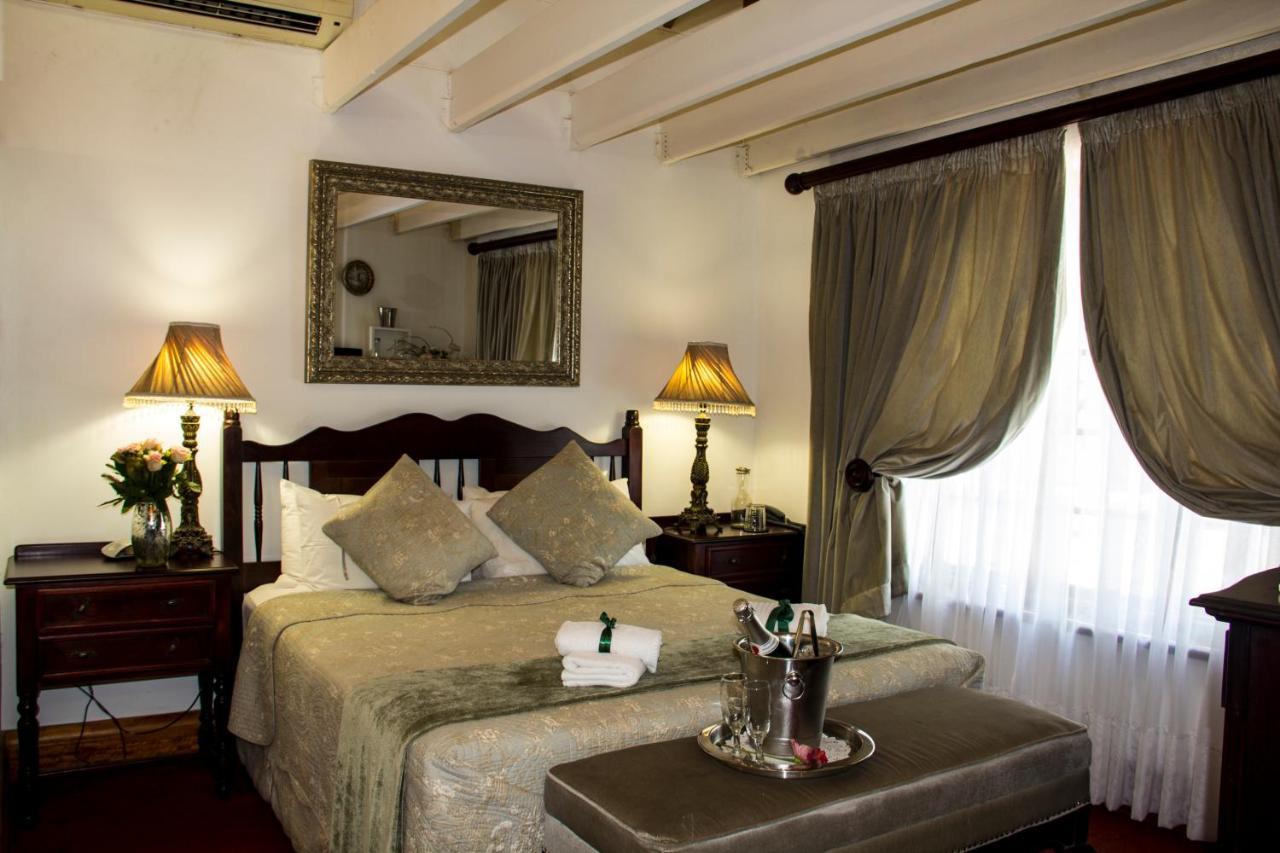 Aristo Manor Hotel Richards Bay Eksteriør billede